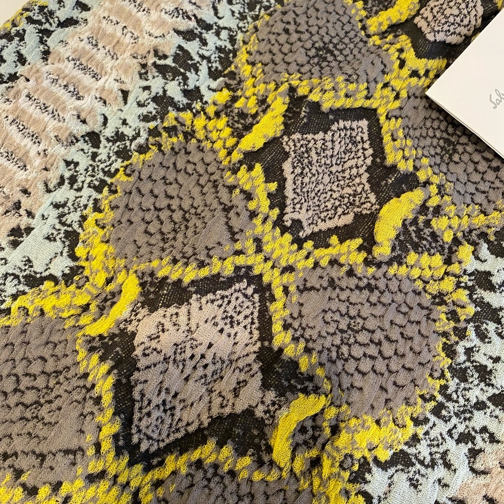 Ferragamo Python pencil skirt - Picture 6 of 13